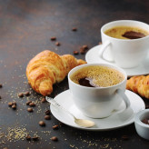 تصویر قهوه فوری پور بلک King Coffee | بسته ۲ گرمی ، نوشیدنی فوری با کیفیت برای قهوهدوستان حرفهای