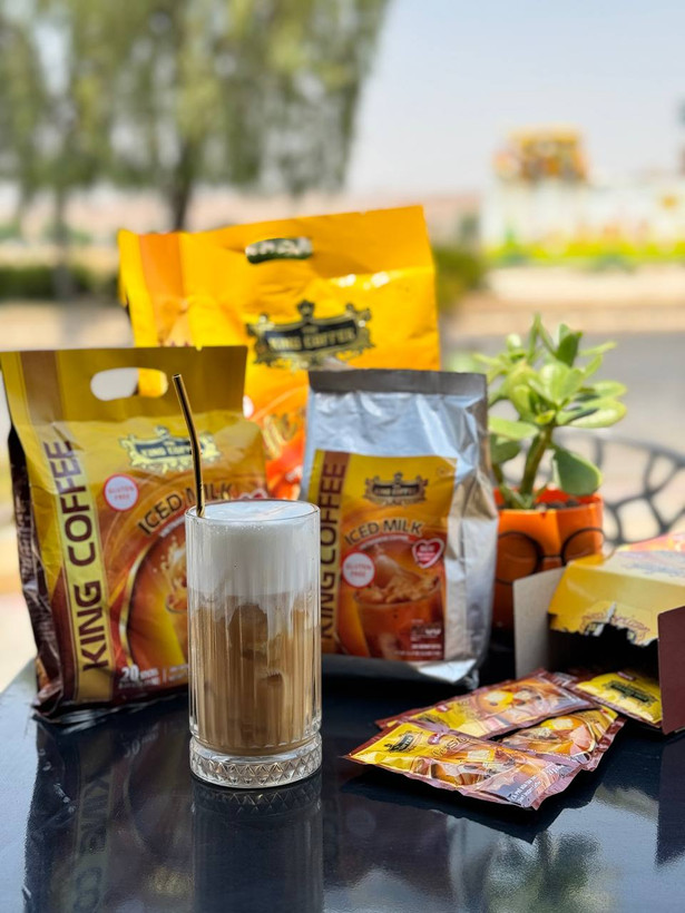 آیس کافی کاراملی King Coffee – بسته ۲۰ عددی | نوشیدنی خنک و دلچسب برای روزهای گرم