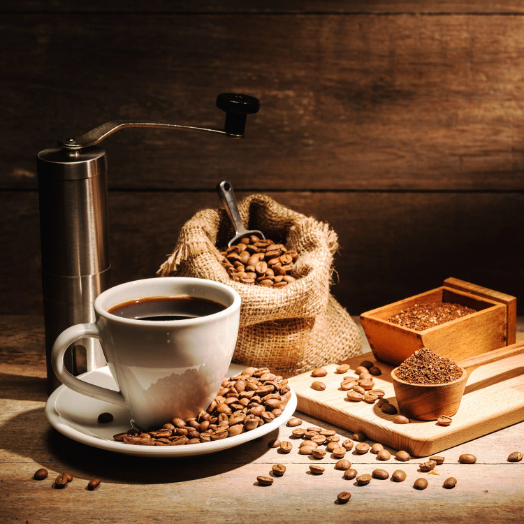 تصویر قهوه فوری آمریکانو King Coffee | ساشه یک گرمی | قهوه فوری سبک با طعمی ملایم و عطر طبیعی